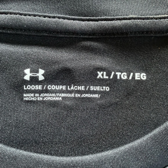 Under armour tee - Picture 3 of 3